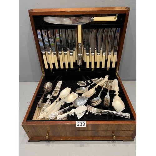 239 - Wooden cased canteen cutlery circa 1950