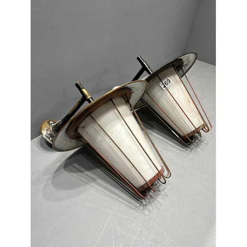 269 - 2 Vintage wall lights 1950's