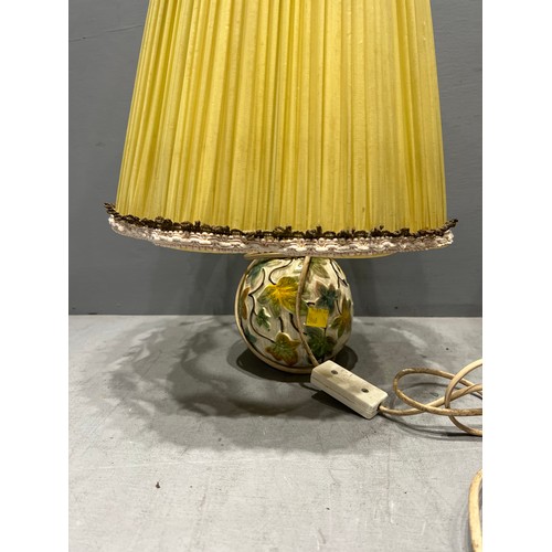 292 - Vintage table lamp