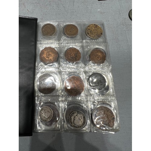 315 - Coins in wallet + lions silver proof coin + lady with lamp silver coin