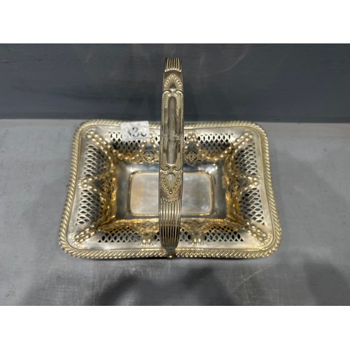 330 - Superb Quality Silver dish with handle 621g