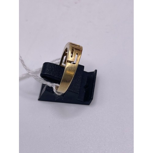 471 - 14ct Gold ring size P 3.3g