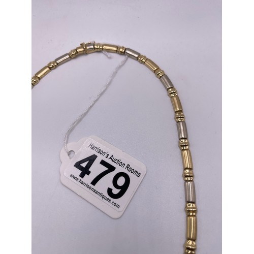 479 - 14ct Gold necklace 18