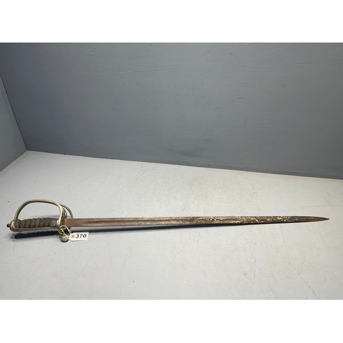 370 - Military sword