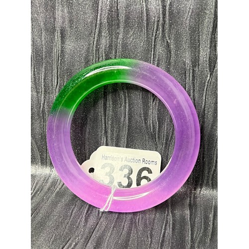 336 - 2 Tone jade bangle