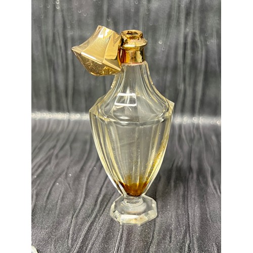 377 - 18ct Gold top scent bottle