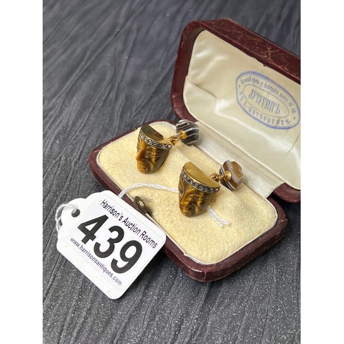 439 - Pair of 14ct gold Russian tiger eye cufflinks superb example