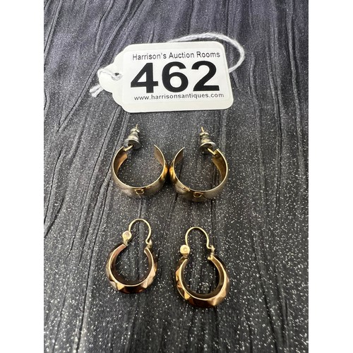 462 - 2 Pair 9ct Gold earrings 3.6g total