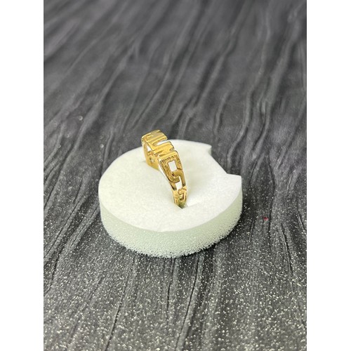 464 - 9ct Gold ring MUM size M/N 1.5g