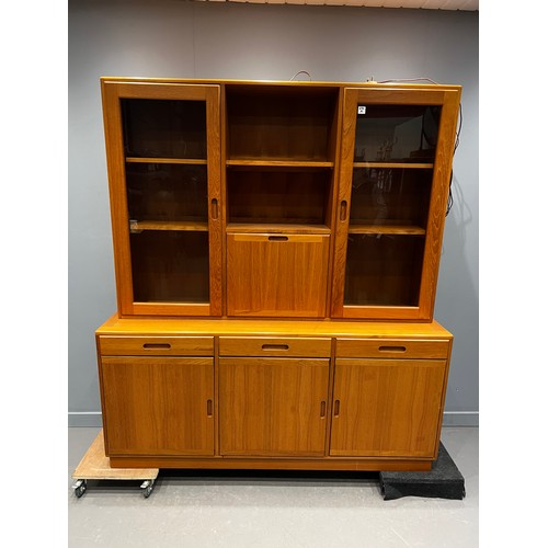 690A - Danish mid century wall unit