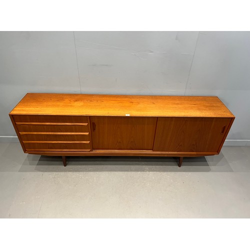 1 - Mid Century teak sideboard
Danish? Swedish?
87 x 18 x 31