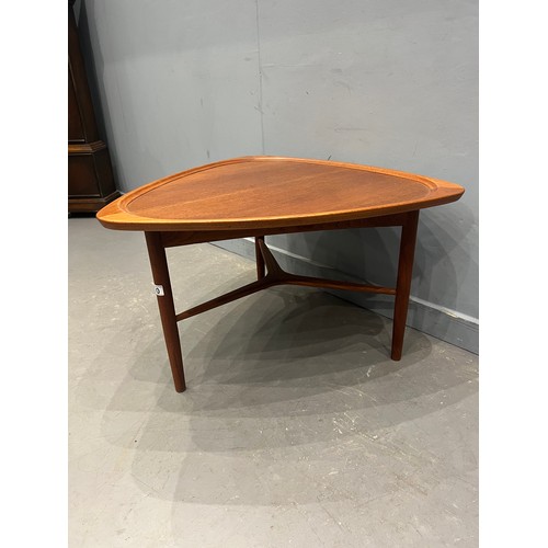 10 - Danish Mid Century coffee table model 176 by Kurt Ostervig for Jason Mobler