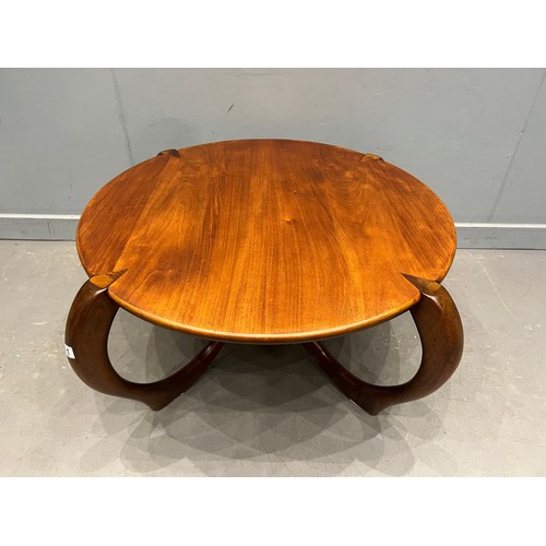 11 - Rare teak Mid Century coffee table.
Danish design
32