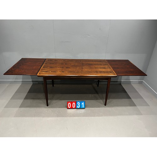 31 - Mid century rosewood extending table johannes Anderson