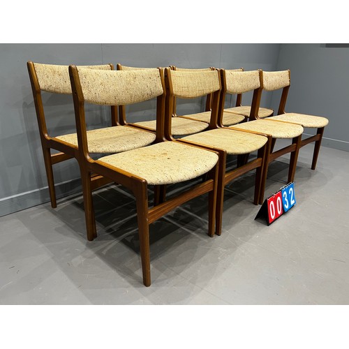 32 - Set of 8 erik buch for anderstrup dining chairs