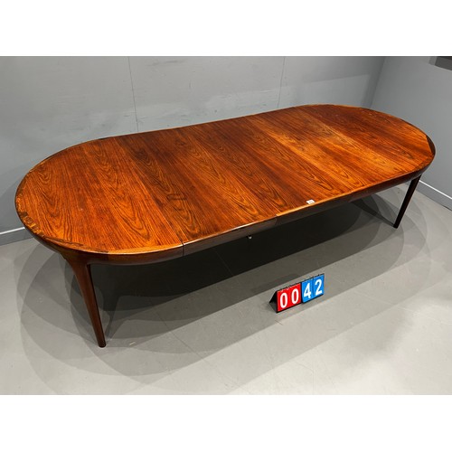 42 - Mid century rosewood dining table by Kofod Larsen for faarup mobelfabrik