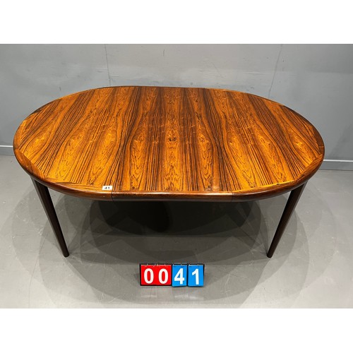 41 - Mid century rosewood dining table