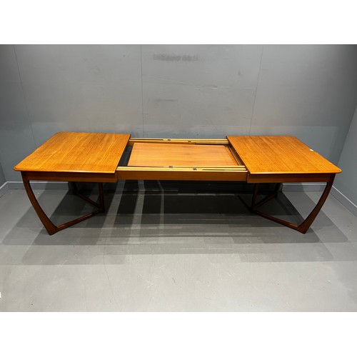 89 - Very rare beith craft mid century dining table 9ft 4 inches extended