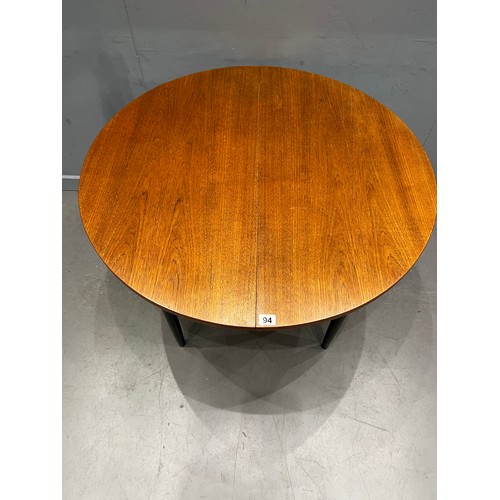 94 - Danish dining table for troeds (extending 2 leaves)