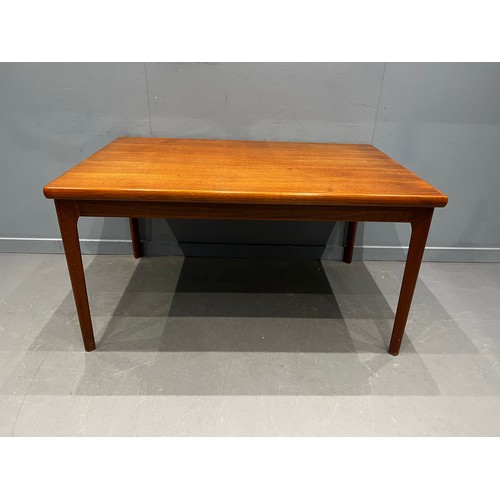 96 - Danish extending dining table by henning kjaernulf for mobelfabrik