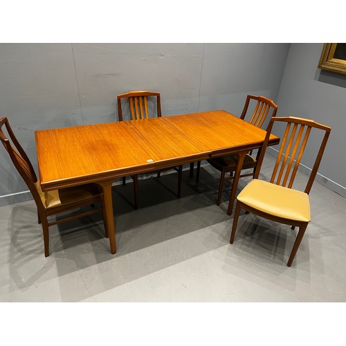 103 - Beith craft rectangular dining table + 4 chairs