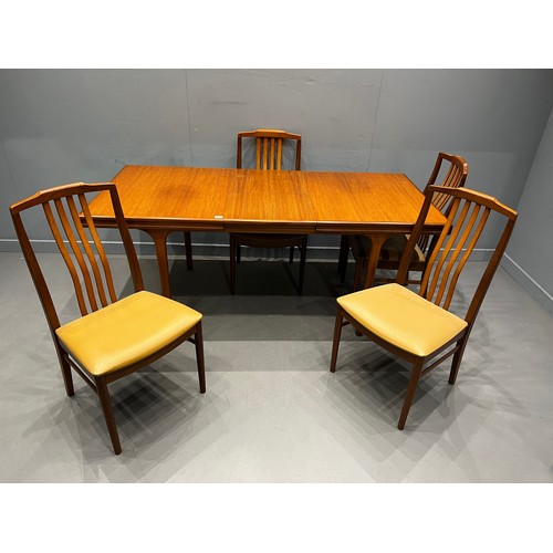 103 - Beith craft rectangular dining table + 4 chairs