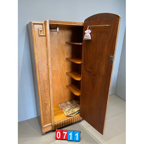 711 - Light oak fitted wardrobe