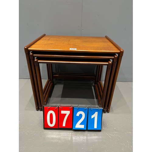 721 - Rare g-plan quadrille nest of tables