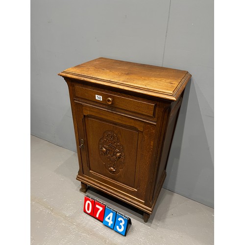 743 - Small french cabinet