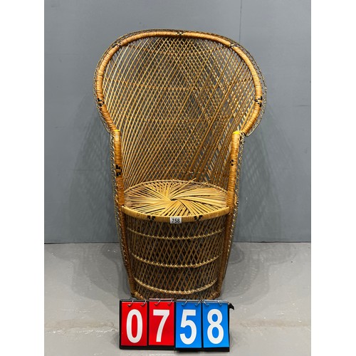 758 - Vintage wicker peacock chair