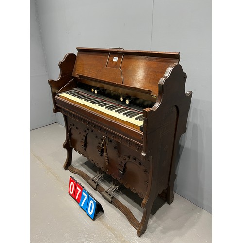 770 - Victorian mahogany organ