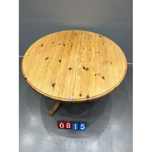 815 - Solid pine round dining table