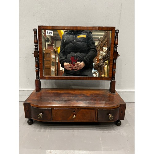 819 - Georgian mahogany dressing mirror