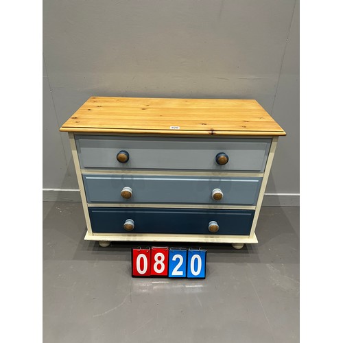 820 - Solid pine 3 drawer chest