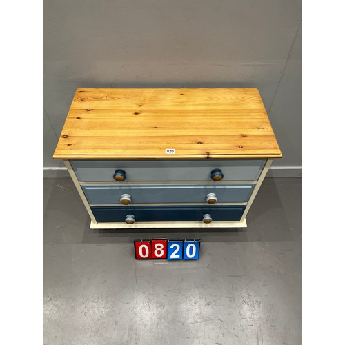 820 - Solid pine 3 drawer chest