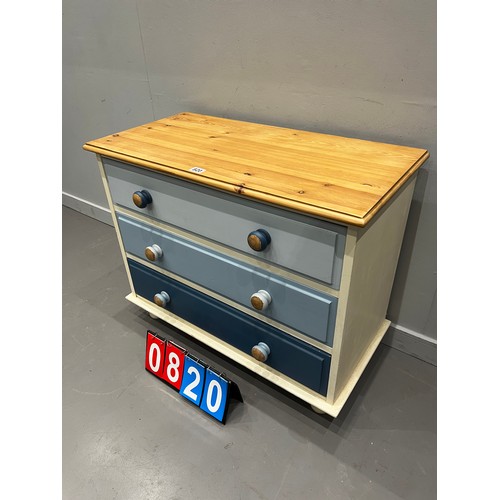 820 - Solid pine 3 drawer chest