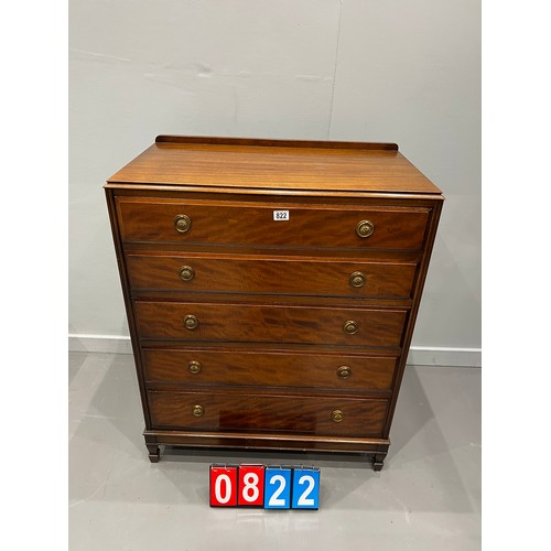 822 - 5 Drawer mahogany chest of drawers