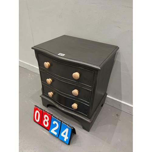 824 - Solid pine 3 drawer bedside chest