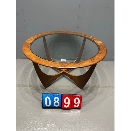 Lot 899       