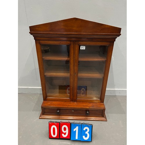 913 - Victorian mahogany table top/hanging display cabinet with drawer