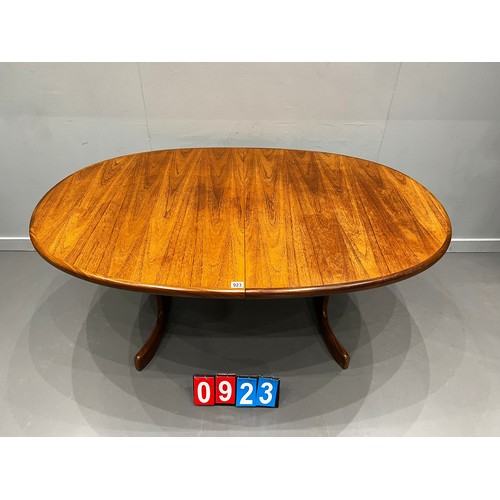 923 - G-plan teak fresco table + 4 chairs