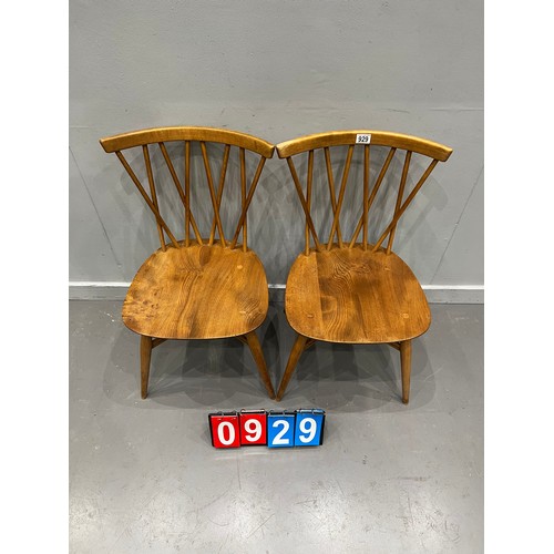 929 - 2 Blonde ercol Windsor candlestick chairs