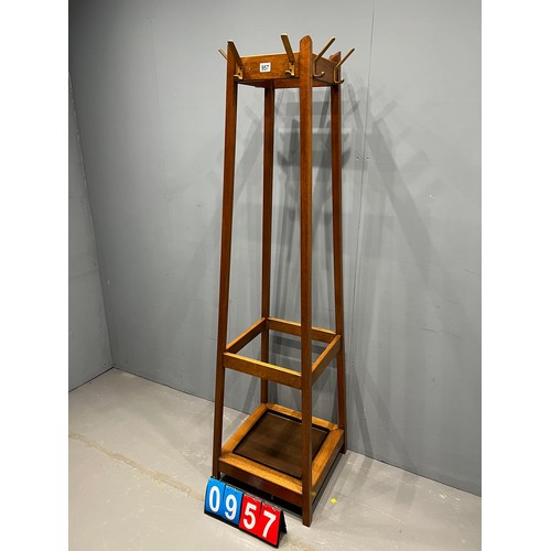 957 - vintage Oak coat stand