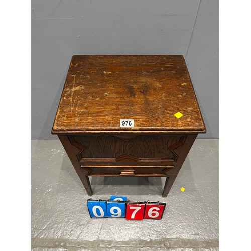 976 - Small oak sewing box