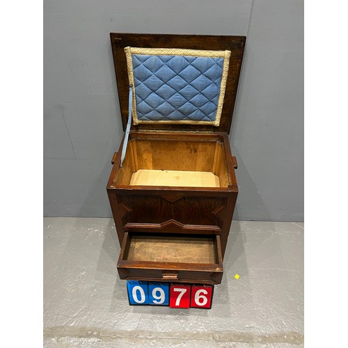 976 - Small oak sewing box