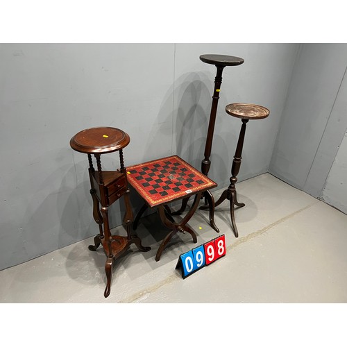 998 - Vintage leather top chess table + 3 plant stands