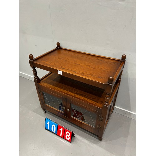 1018 - Vintage old charm style cocktail cabinet/tray on castors