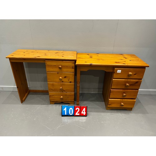 1024 - 2 Pine desks/dressing tables