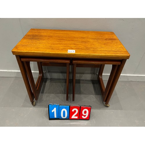 1029 - McIntosh mid century tri-form nest of tables with flip top