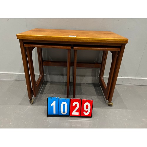 1029 - McIntosh mid century tri-form nest of tables with flip top